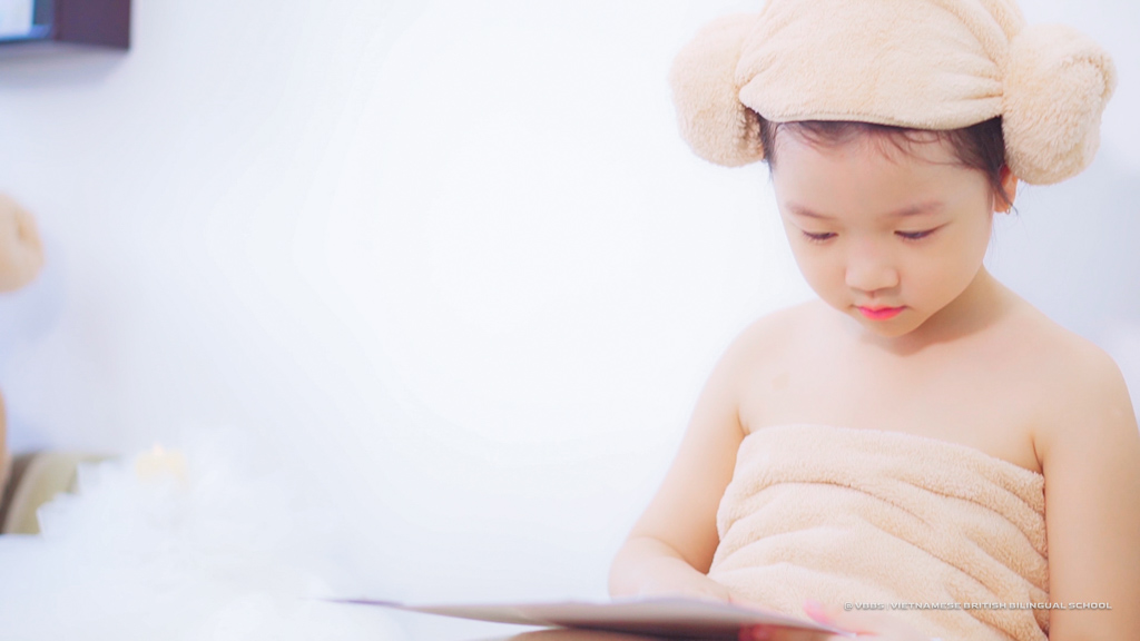 Trận kéo co kịch tính giữa các khối lớp